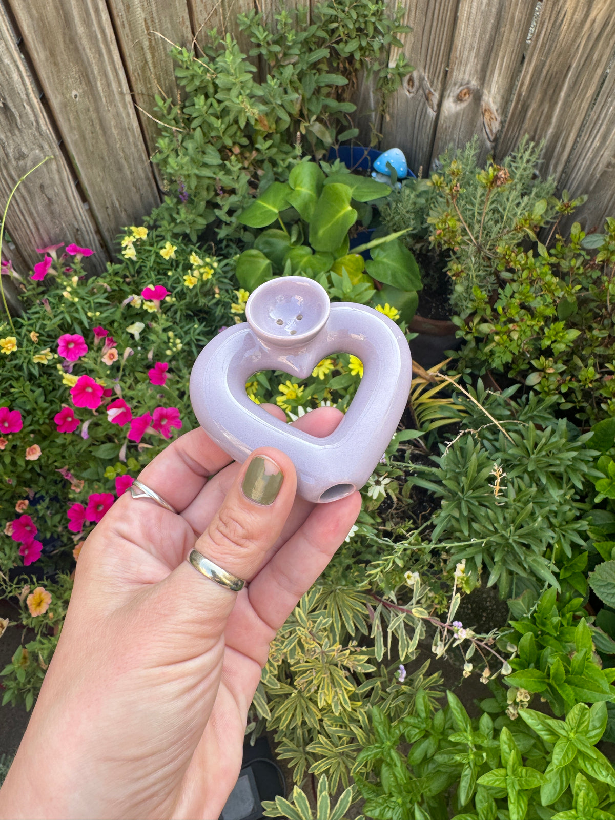 Ceramic Heart Pipe - Lavendar