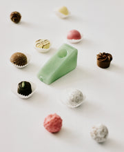 Load image into Gallery viewer, Triangle Pipe - Mint Green
